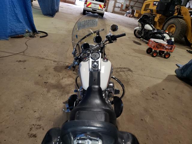 2010 HARLEY-DAVIDSON FLSTFB 1HD1JN516AB020287