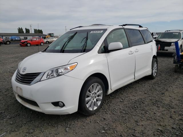 Toyota Sienna XLE 2014