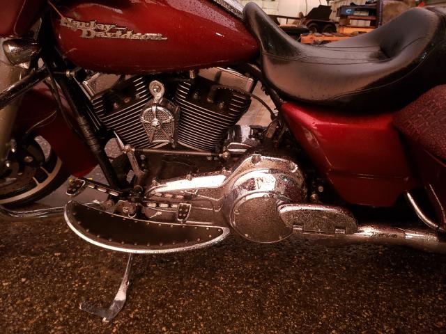 2010 HARLEY-DAVIDSON FLHX 1HD1KB410AB627833