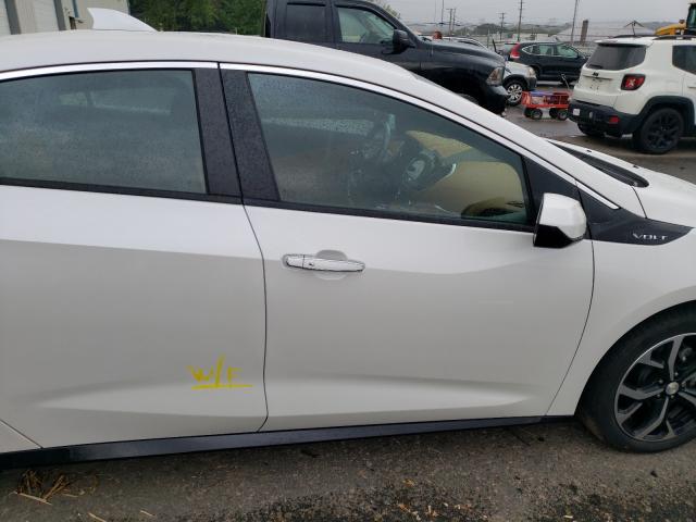 VIN 1G1RB6S58JU128440 2018 Chevrolet Volt, Premier no.9