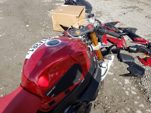 2014 SUZUKI GSX-R750 JS1GR7MA1E2101649