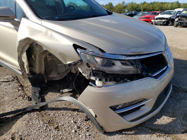 2017 LINCOLN MKC RESERV 5LMTJ3DH8HUL19493