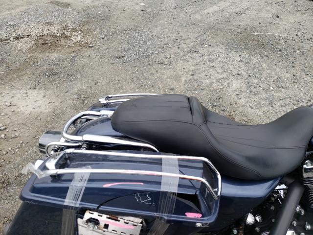 2008 HARLEY-DAVIDSON FLHX 1HD1KB4118Y691077