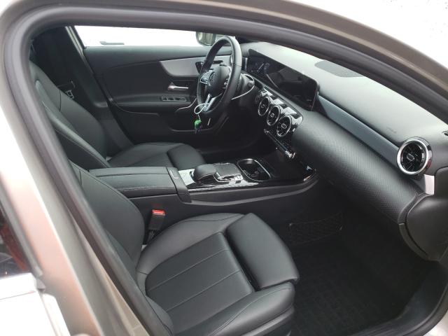2019 MERCEDES-BENZ A 220 4MAT WDD3G4FB9KW025235