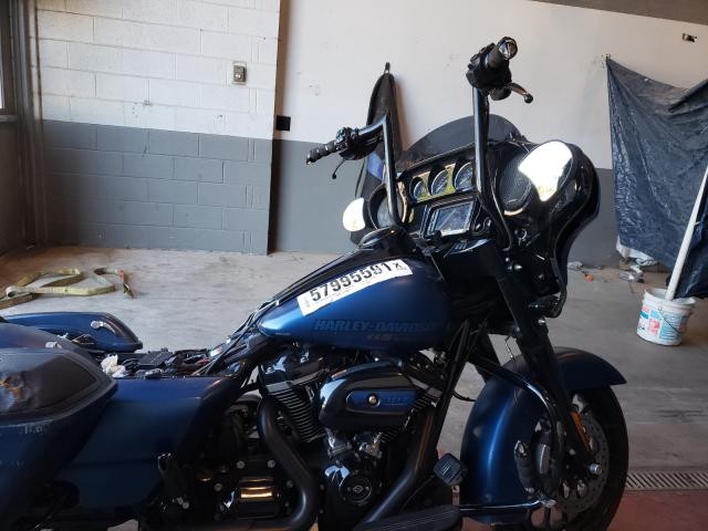 2018 HARLEY-DAVIDSON FLHXS 115T 1HD1KYC16JB632927