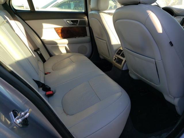 2010 JAGUAR XF PREMIUM SAJWA0GB5ALR79000