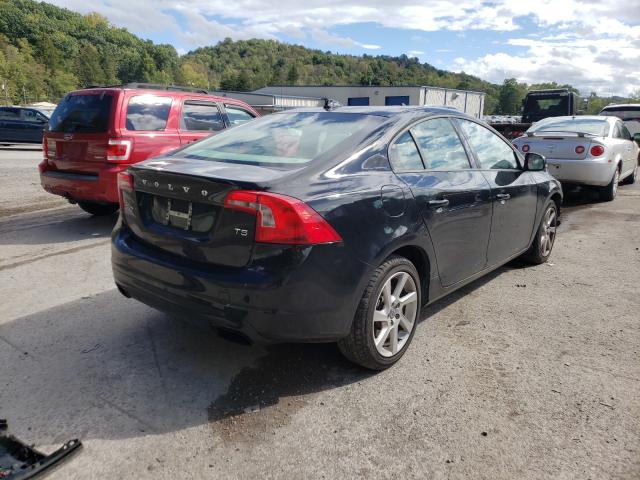 2015 VOLVO S60 YV140MFJ9F2358133