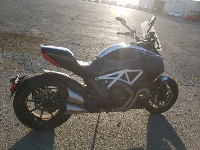 2015 DUCATI DIAVEL ZDM13BSW9FB019981