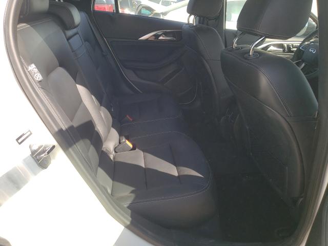 2019 INFINITI QX30 LUXE SJKCH5CRXKA008114