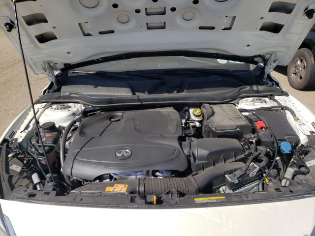 2019 INFINITI QX30 LUXE SJKCH5CRXKA008114