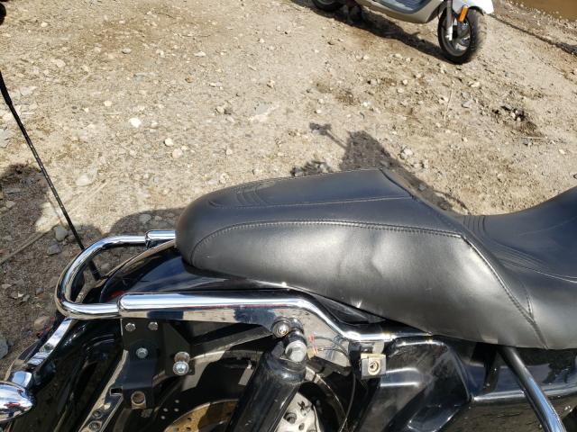 2007 HARLEY-DAVIDSON FLHX 1HD1KB41X7Y686328
