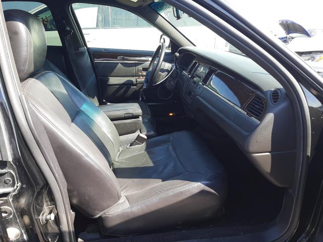 2011 LINCOLN TOWN CAR E 2LNBL8EV1BX763213