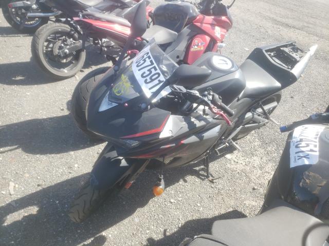 2017 YAMAHA YZFR3 MH3RH06Y6HK016976
