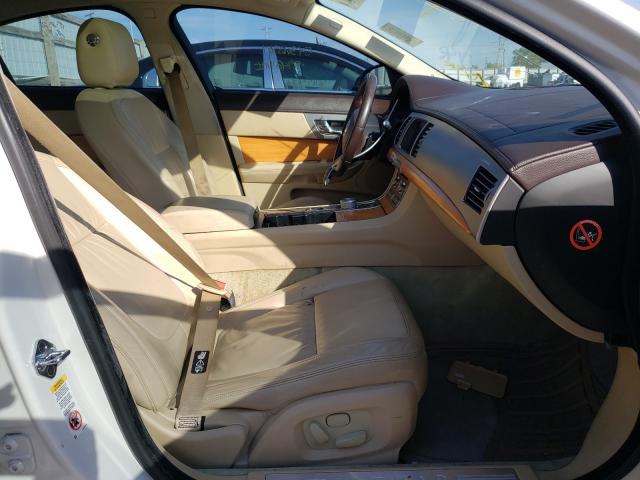 2010 JAGUAR XF LUXURY SAJWA0FA6AHR52917