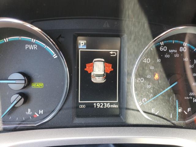 2018 TOYOTA RAV4 HV LE JTMRJREVXJD170874