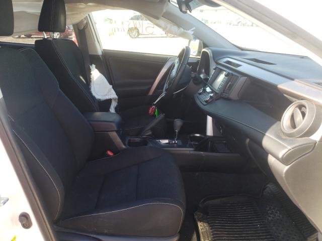 2018 TOYOTA RAV4 HV LE JTMRJREV1JD181763