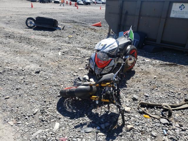 2017 APRILIA TUONO V4 1 ZD4KGUA08HS000455