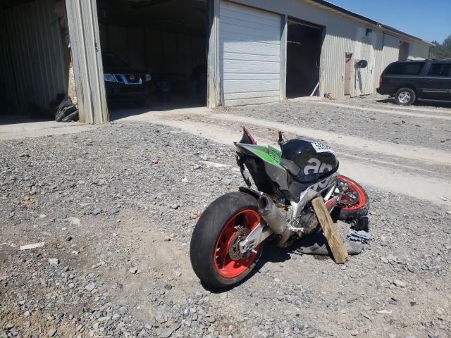 2017 APRILIA TUONO V4 1 ZD4KGUA08HS000455