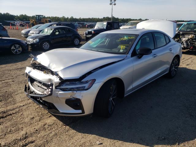 2022 VOLVO S60 B5 MOM 7JRL12FZ3NG155802