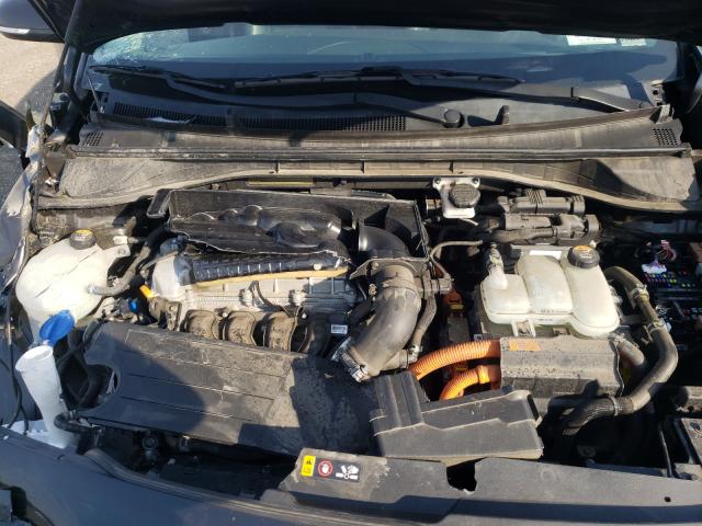 2018 KIA NIRO TOURI KNDCE3LC7J5109856