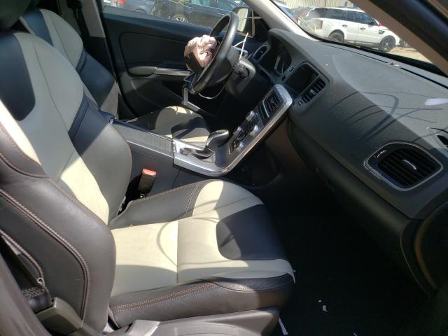 2017 VOLVO V60 CROSS YV440MWK6H1024842