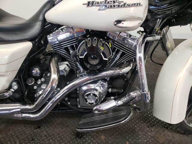 2014 HARLEY-DAVIDSON FLHXS STRE 1HD1KRM18EB709050