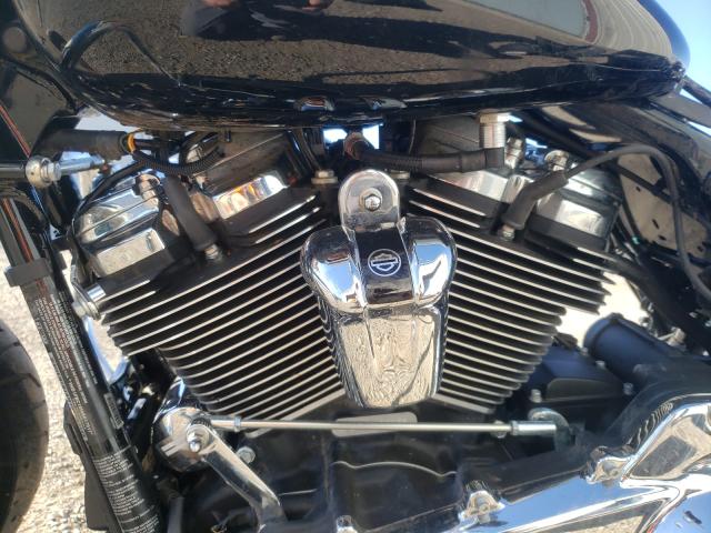 2021 HARLEY-DAVIDSON FLHR 1HD1FBC18MB617917