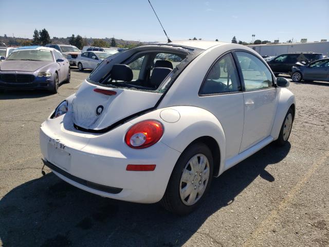 2010 VOLKSWAGEN NEW BEETLE 3VWPG3AG1AM014900