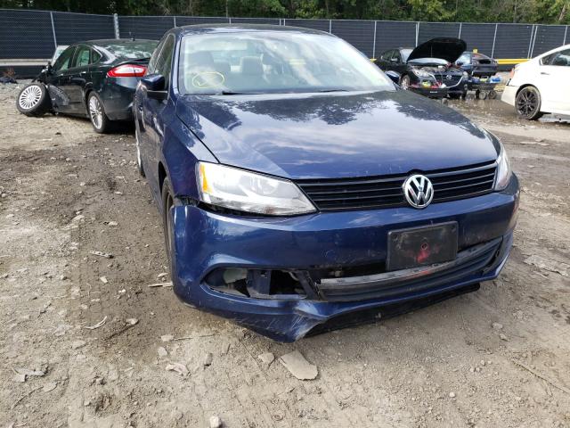 2011 VOLKSWAGEN 2S 3VWDX7AJXBM327905
