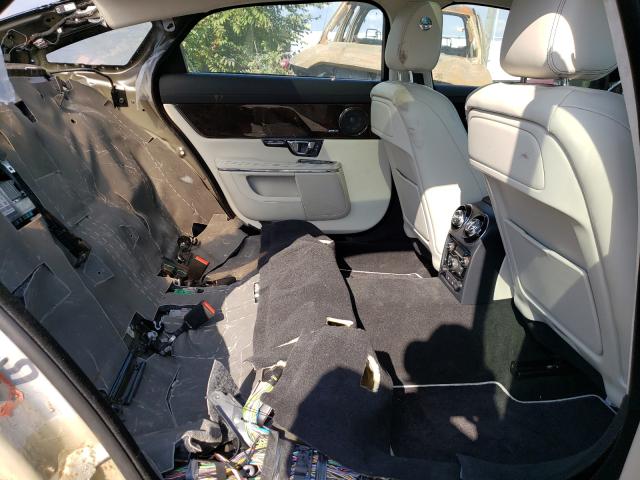 2019 JAGUAR XJL SAJWA2GE2KMW19328