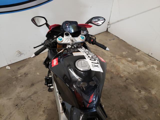 2010 APRILIA RSV4 R-FAC ZD4RKC000AS000092