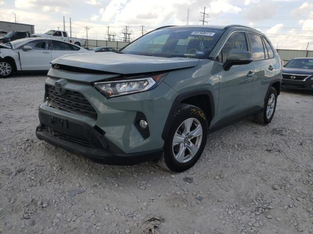 2020 TOYOTA RAV4 XLE JTMW1RFVXLD059066