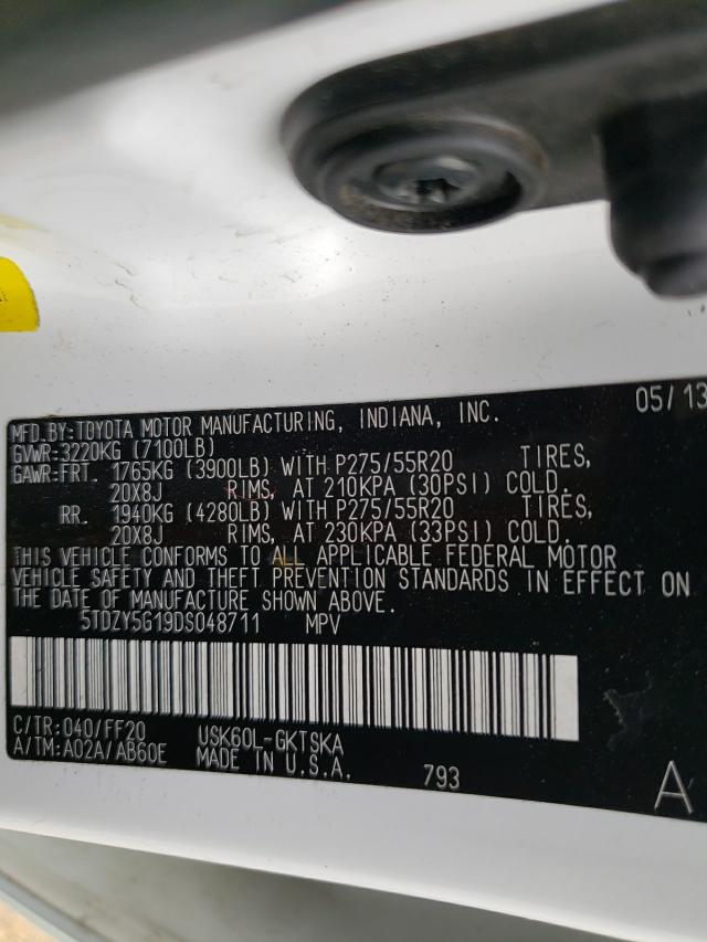 2013 TOYOTA SEQUOIA SR 5TDZY5G19DS048711