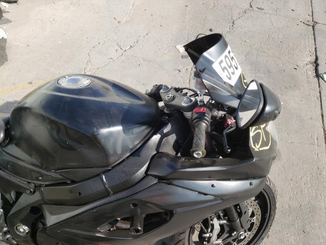 2005 SUZUKI GSX-R1000 JS1GT76A352102557