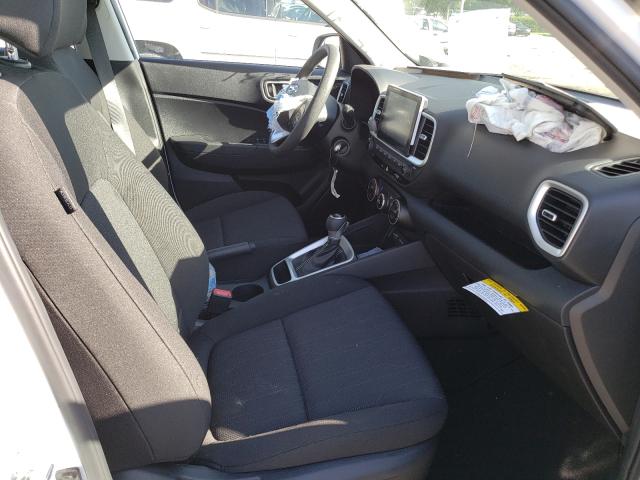 2021 HYUNDAI VENUE KMHRB8A3XNU134180