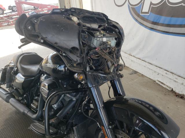 2018 HARLEY-DAVIDSON FLHXS STRE 1HD1KRC15JB685043