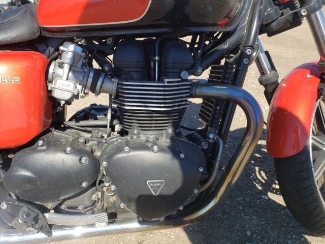 2013 TRIUMPH MOTORCYCLE BONNEVILLE - SMT900K16DT567851