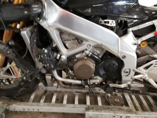 2010 APRILIA RSV4 R-FAC ZD4RKC000AS000092