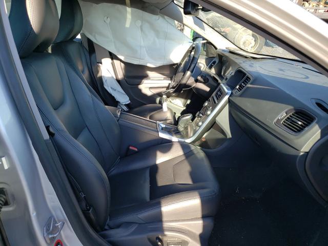 2015 VOLVO V60 PREMIE YV140MEB0F1200618