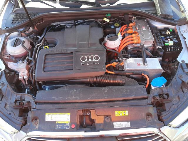 2017 AUDI A3 E-TRON WAUUPBFF8HA093910