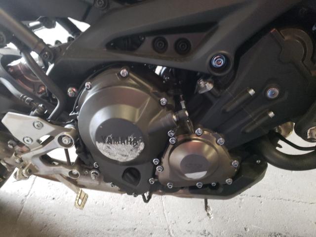 2016 YAMAHA FZ09 JYARN33E6GA011814