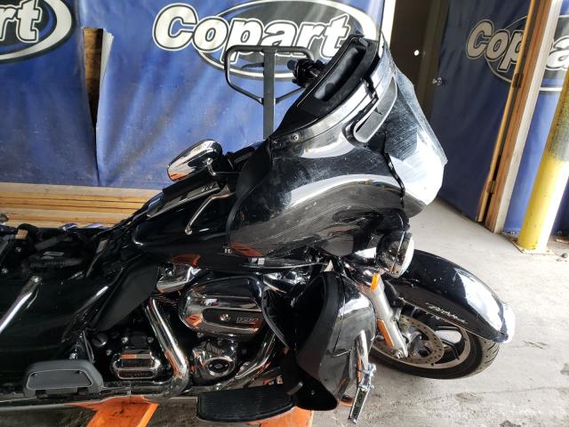 2019 HARLEY-DAVIDSON FLHTCU 1HD1FCC39KB649893