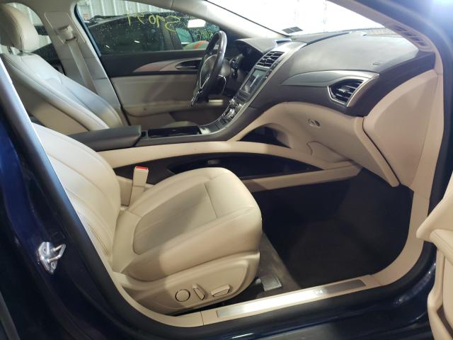 2017 LINCOLN MKZ PREMIE 3LN6L5B95HR630260