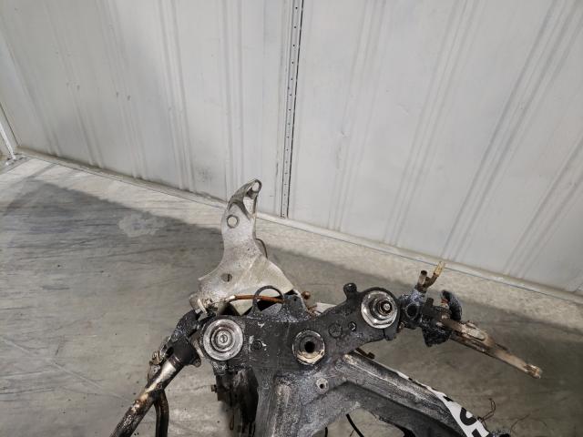 2007 YAMAHA YZFR6 L JYARJ12E07A012118