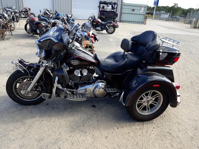2011 HARLEY-DAVIDSON FLHTCUTG 1HD1MAM33BB850519