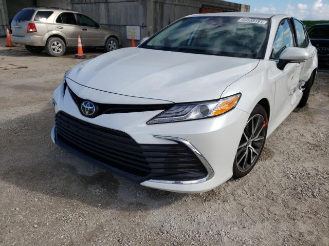 2021 TOYOTA CAMRY XLE 4T1F11AK1MU441675