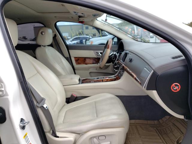 2010 JAGUAR XF PREMIUM SAJWA0GB0ALR53680