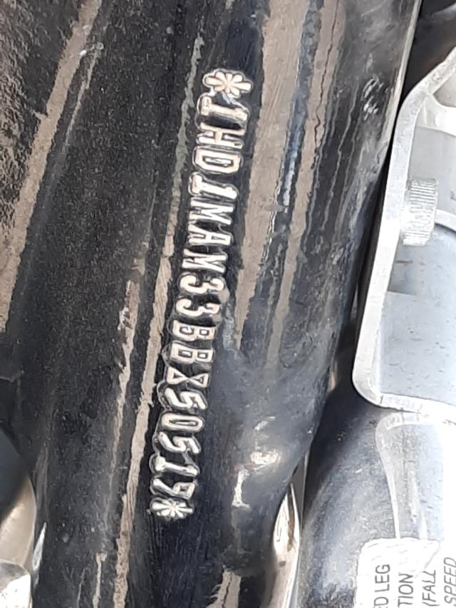 2011 HARLEY-DAVIDSON FLHTCUTG 1HD1MAM33BB850519