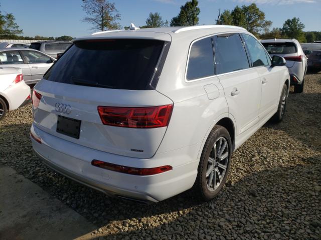 VIN WA1LHAF7XKD038468 2019 Audi Q7, Premium Plus no.4