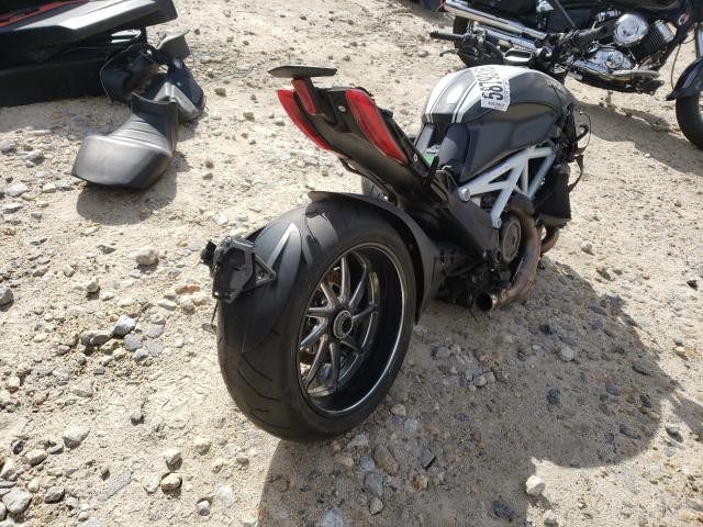 2015 DUCATI DIAVEL ZDM13BSW6FB020005